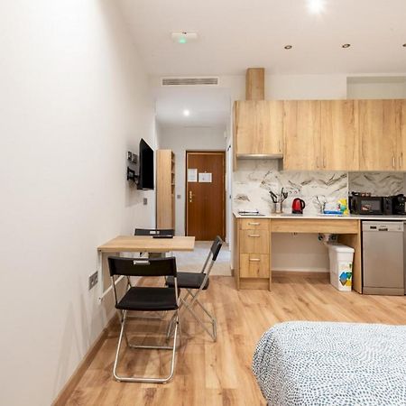 1 Bedroom 1 Bathroom Furnished - Justicia - Modern - Mintystay Madrid Kültér fotó