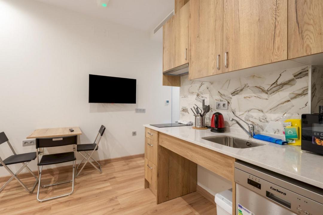 1 Bedroom 1 Bathroom Furnished - Justicia - Modern - Mintystay Madrid Kültér fotó